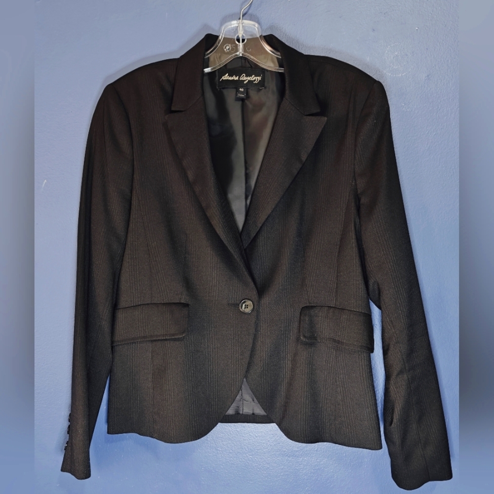 🇨🇦 Black Women's Blazer- Size 40 (m/l)- Made In Canada